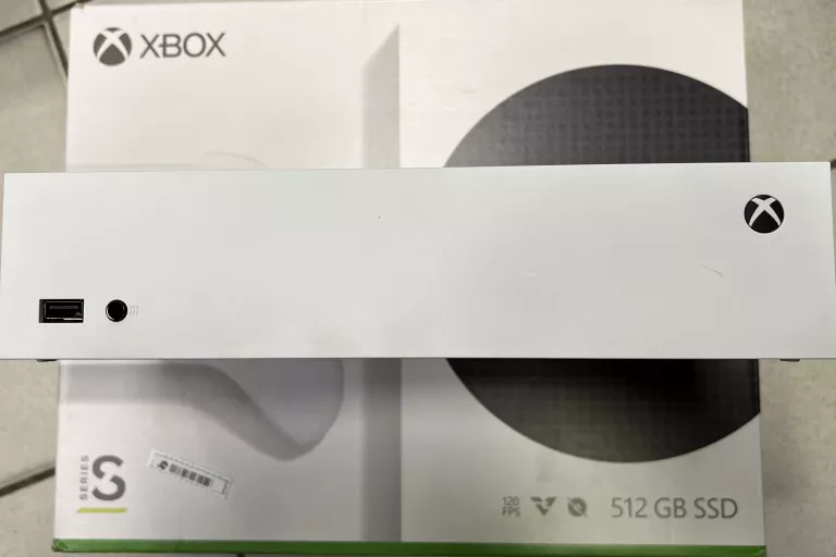 KONSOLA XBOX ONE SERIES S 512GB/PAD