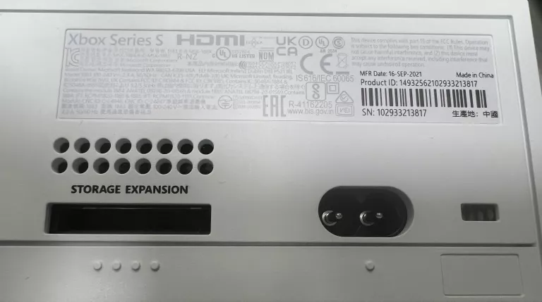 KONSOLA XBOX ONE SERIES S 512GB/PAD