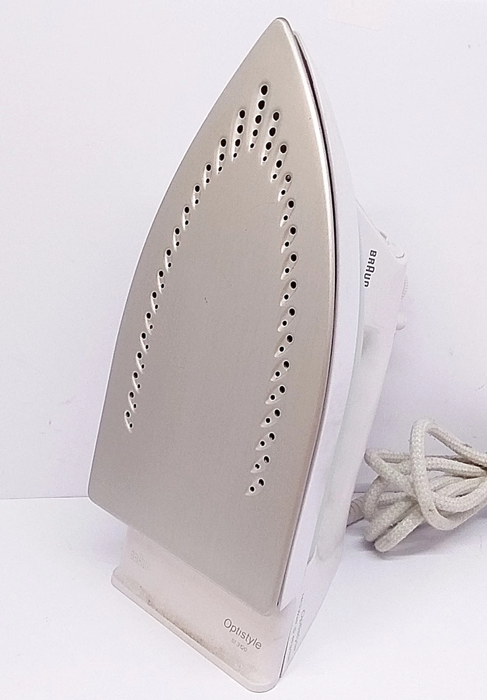 zelazko-braun-optistyle-1400-w-moc-2800