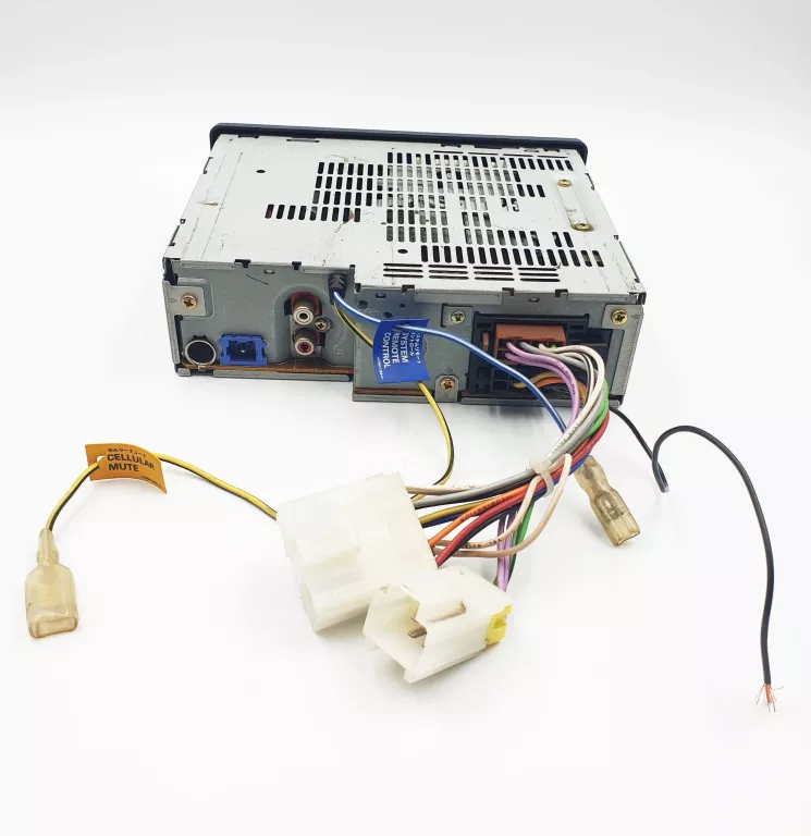 RADIO SAMOCHODOWE PIONEER KEH-P5900R + KABLE