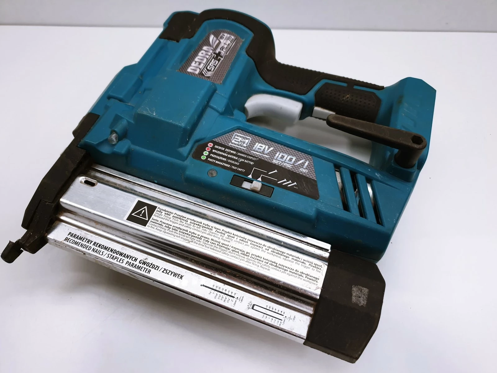 gwozdziarka-akumulatorowa-dedra-ded7053-lad-product-id-94e1ee82-60d0-4b69-ba52-c67c364c64fc