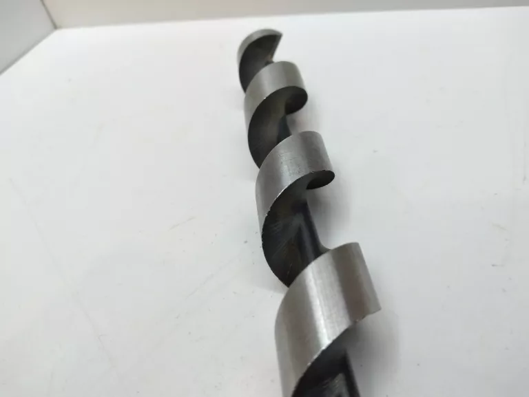 wiertlo-swider-spiralny-22x175-250mm-marka-248811-950681