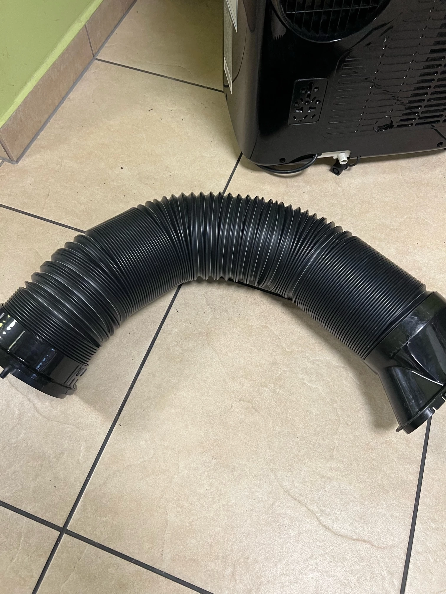 klimatyzator-eberg-cooly-c35hd-pilot-okazja-klasa-energetyczna-chlodzenie-a