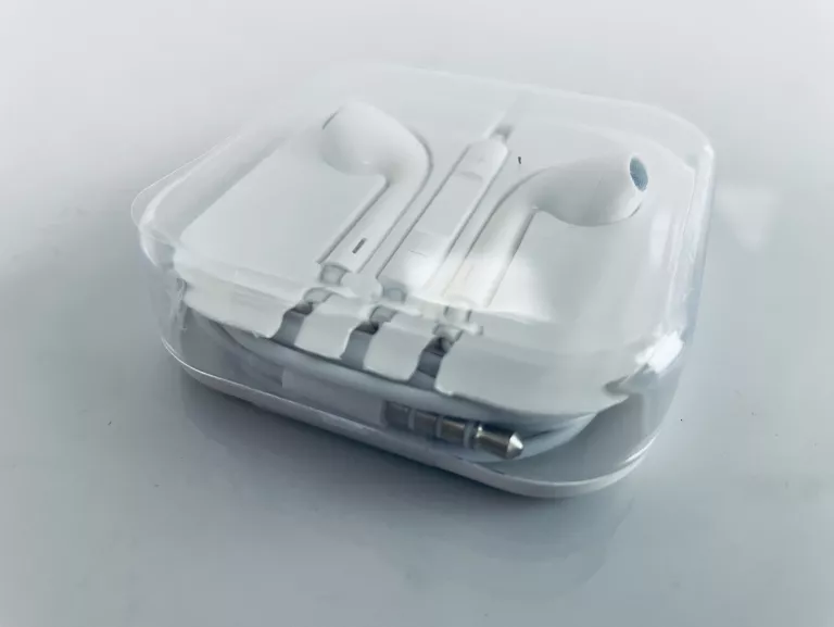 27sluchawki-przewodowe-minijack-marka-18812-646277