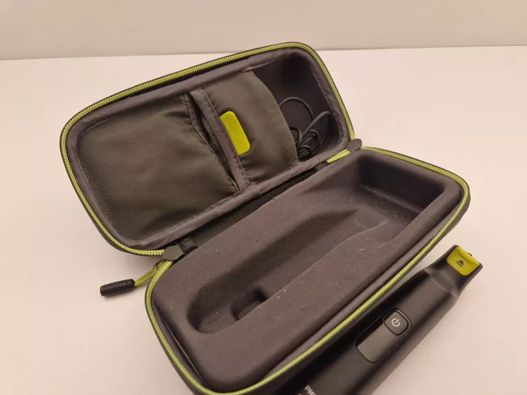 MASZYNKA GOLARKA PHILIPS ONEBLADE PRO QP6530