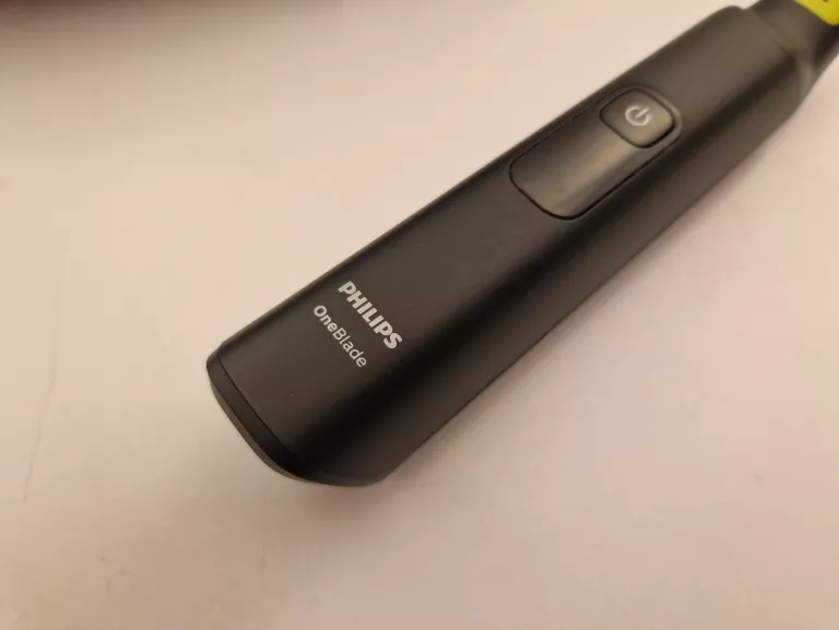 MASZYNKA GOLARKA PHILIPS ONEBLADE PRO QP6530