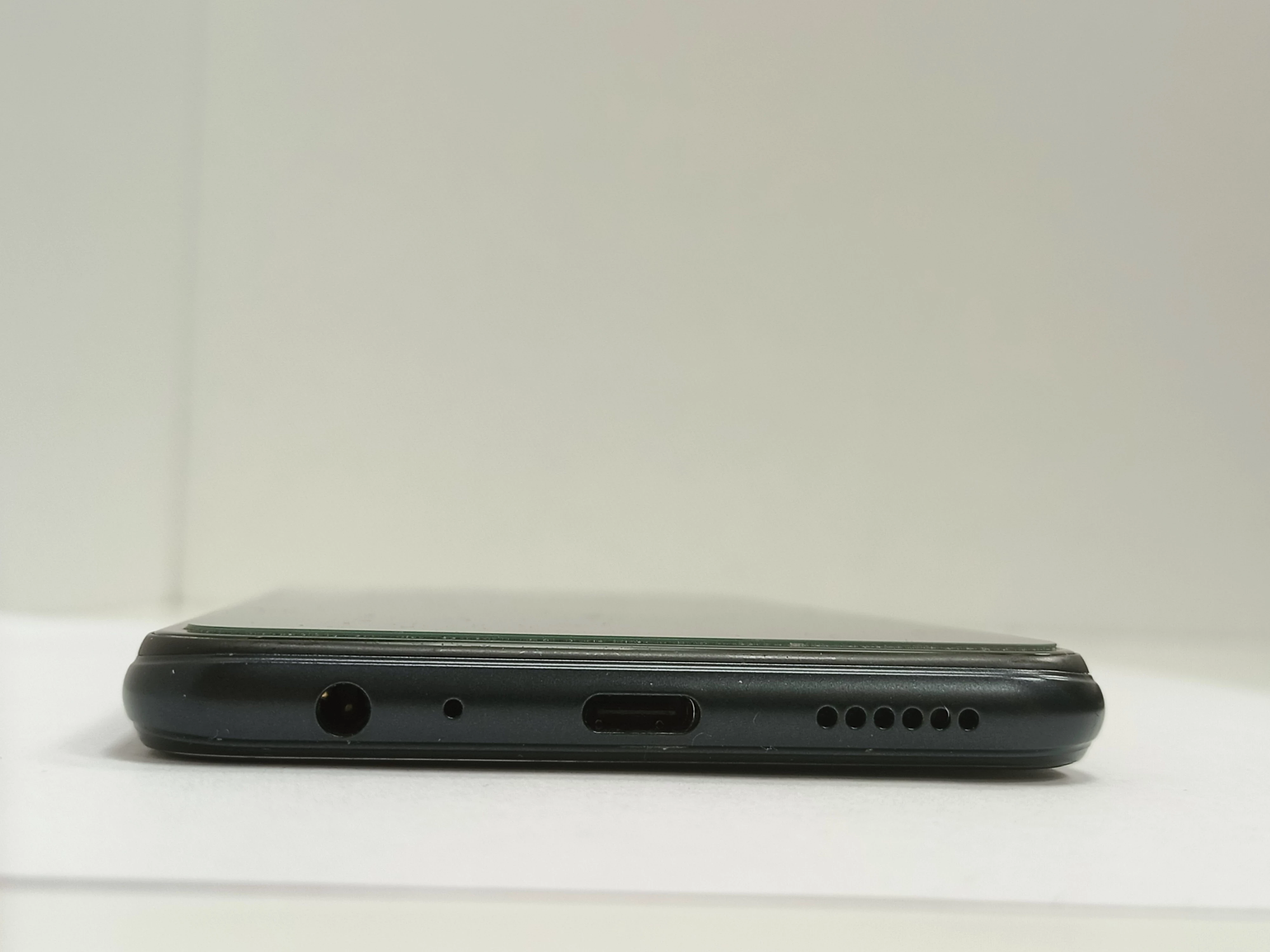 samsung-galaxy-a22-5g-4gb64gb-dual-sim-transmisja-danych-5g