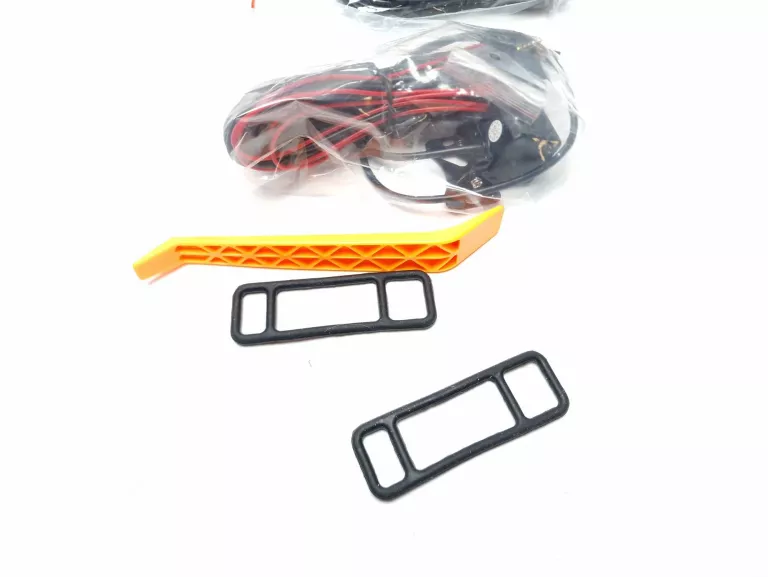 ZESTAW KAMER SAMOCHODOWYCH TRACER KTM 4687 KOMPLE
