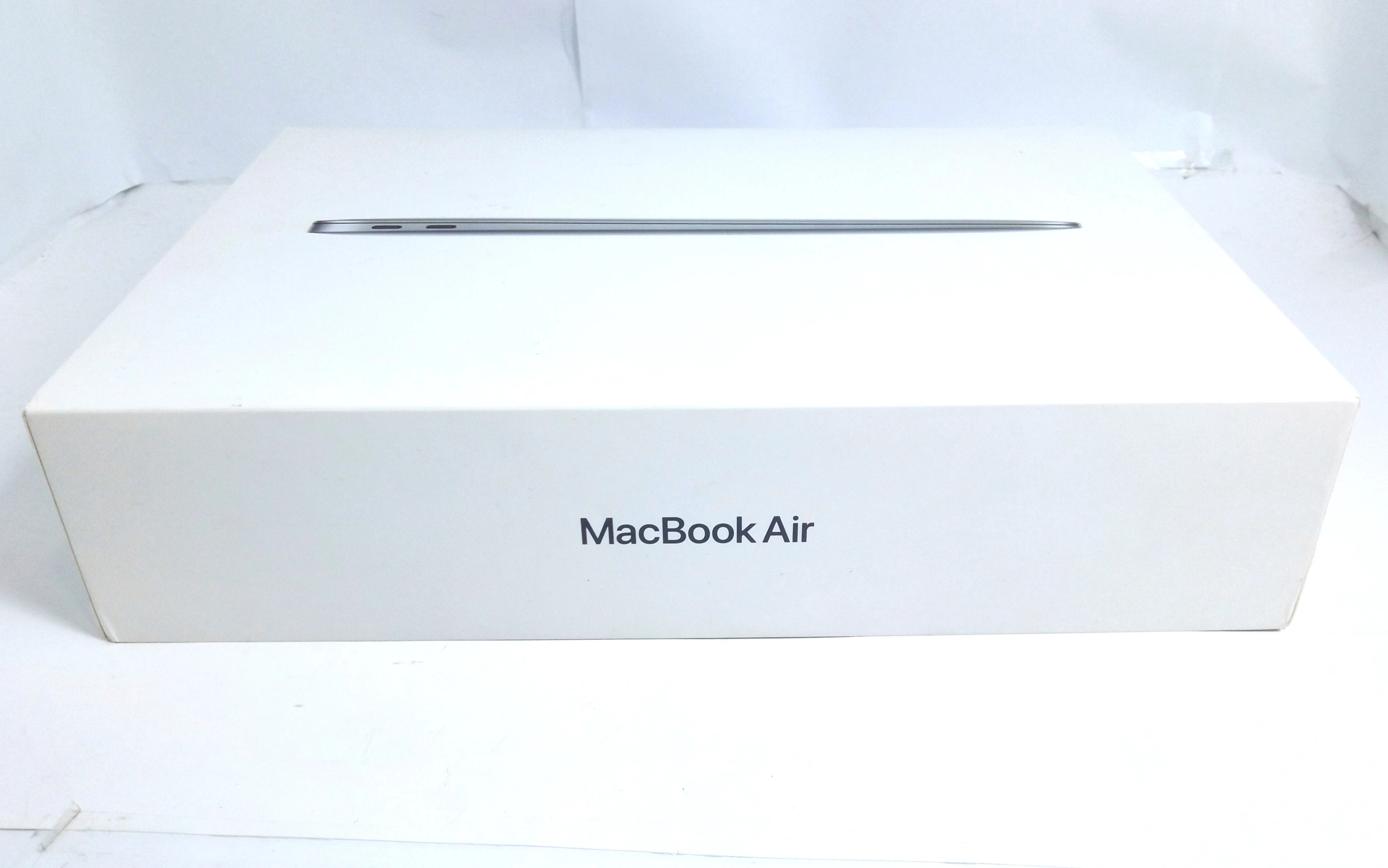 macbook-air-13-apple-m1-2020-8-gb-256-gb-przekatna-ekranu-1330