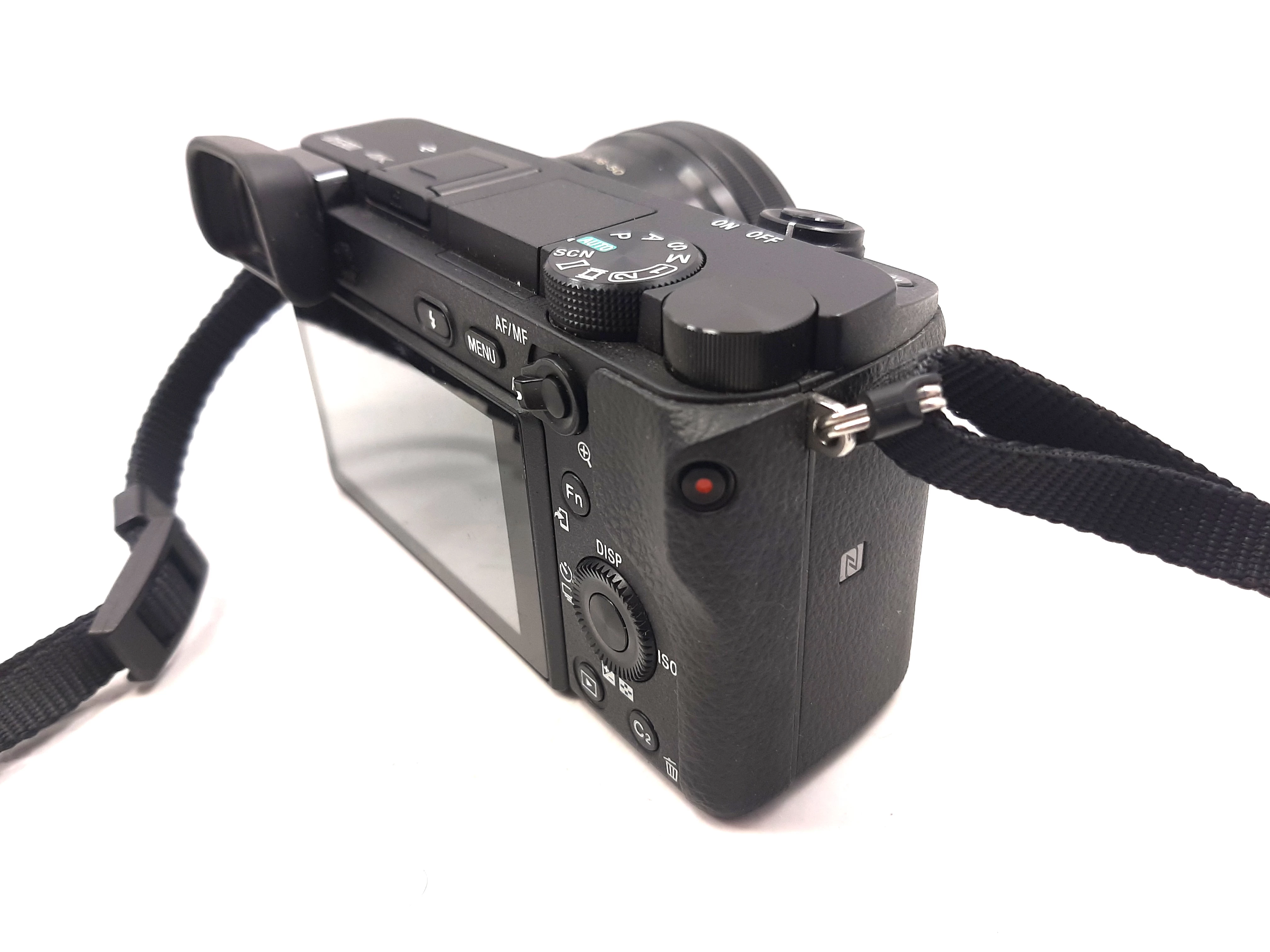 aparat-sony-a6300-obiektyw-16-50mm-etuikarta-w-zestawie-korpus-obiektyw