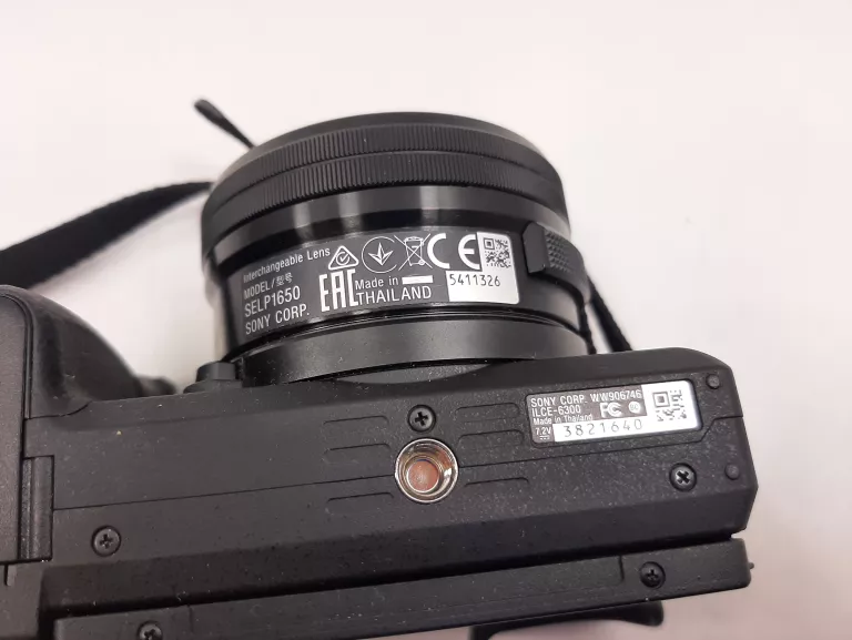 aparat-sony-a6300-obiektyw-16-50mm-etuikarta-stabilizacja-brak-stabilizacji