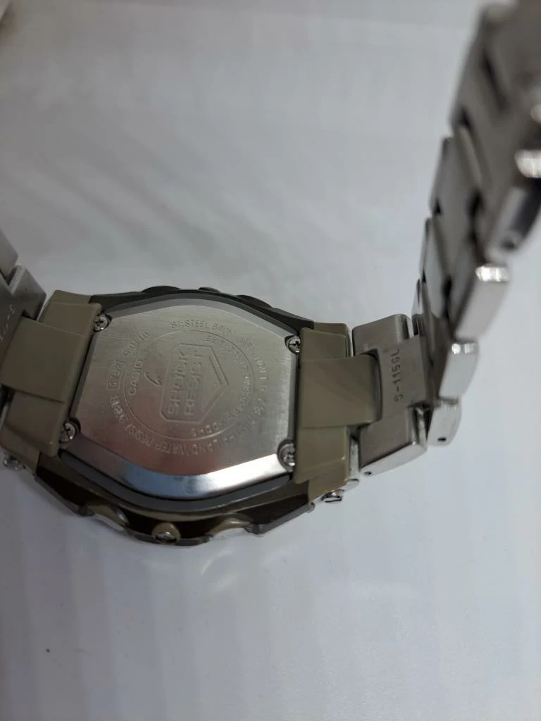 zegarek-meski-casio-g-schock-g-011d-przecena-wodoszczelnosc-200m-wr200