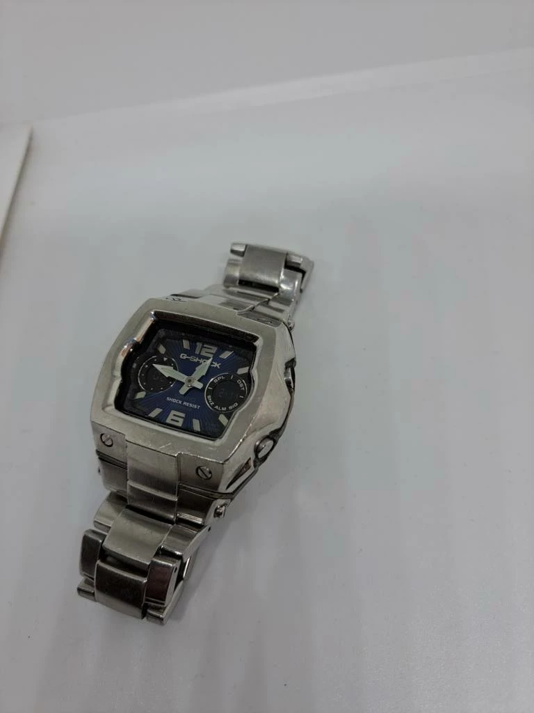 zegarek-meski-casio-g-schock-g-011d-przecena-ksztalt-koperty-prostokatna