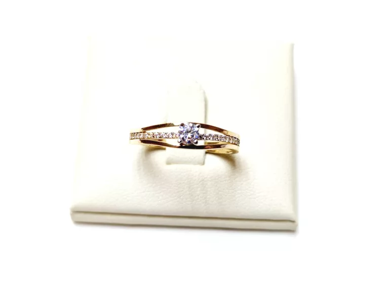 zloty-sliczny-pierscionek-585-208g-r18-stan-powystawowy