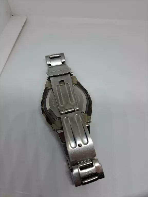 zegarek-meski-casio-g-schock-g-011d-przecena-funkcje-wodoszczelny