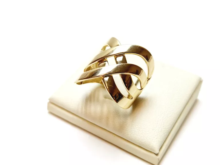 zloty-piekny-pierscien-585-509g-r18-kosciuszki-34-trzcianka