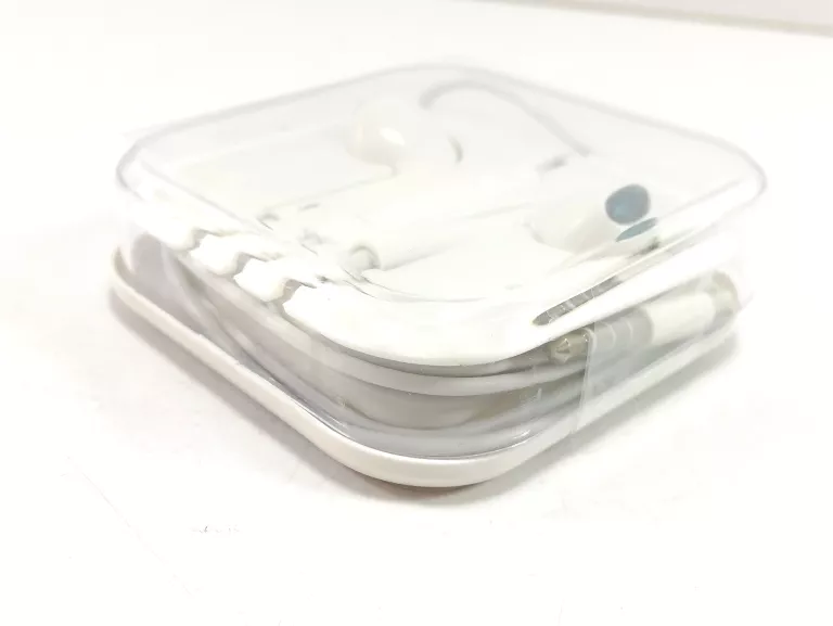 27-sluchawki-przewodowe-biale-kolor-dominujacy-129357-2