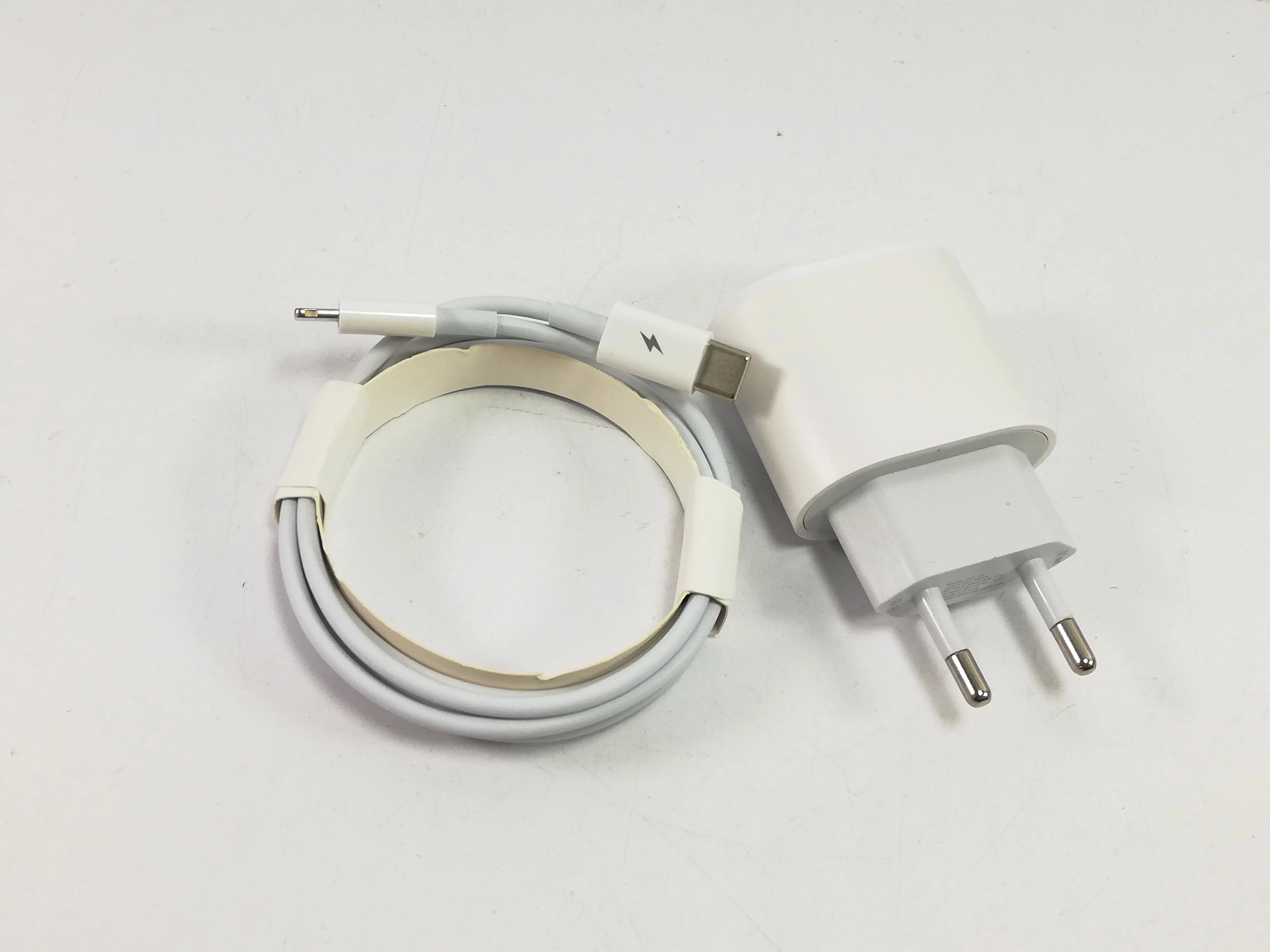 12-ladowarka-c-lightning-28-czerwca-126-poznan-ska-x