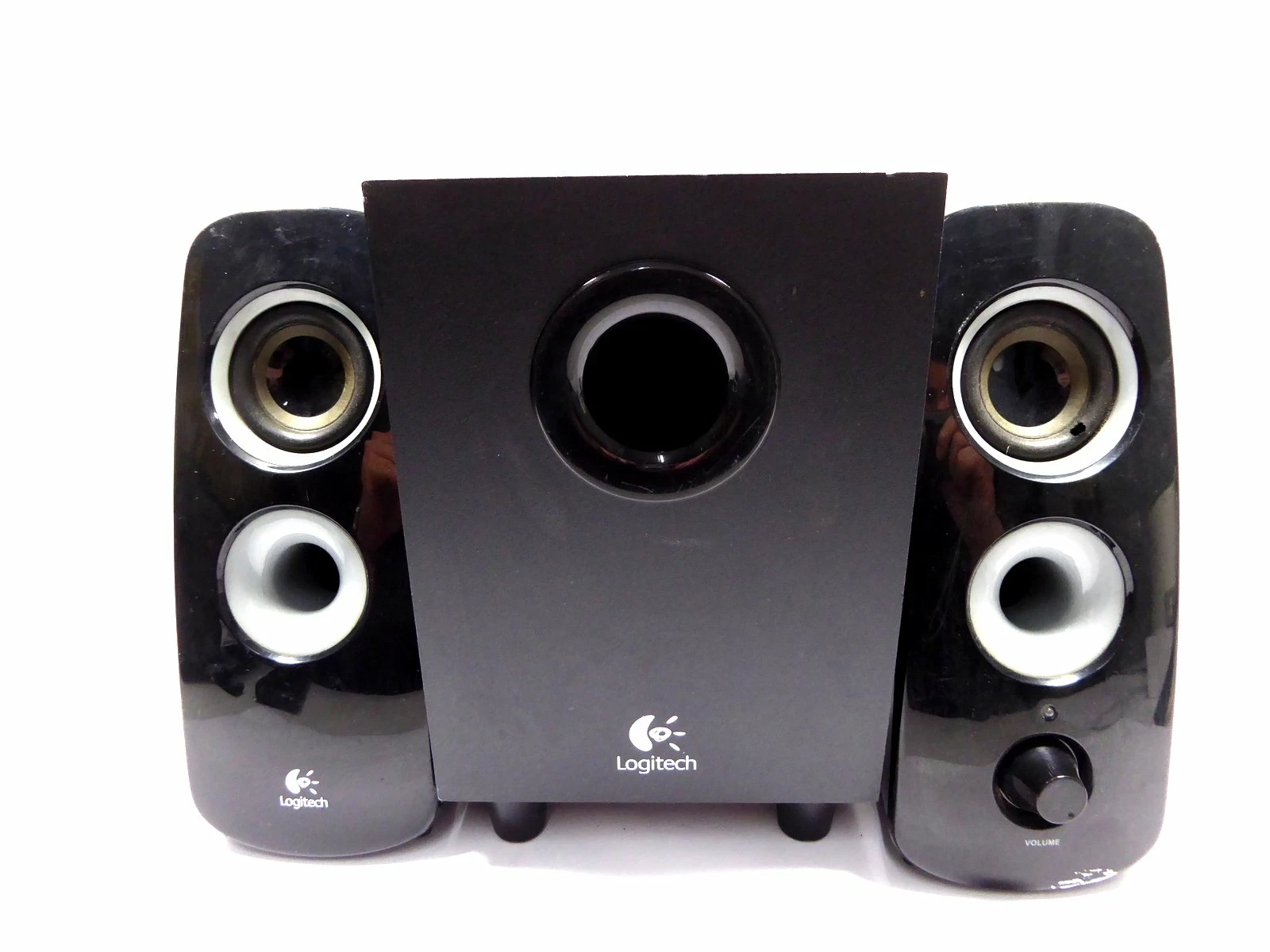 glosniki-logitech-speaker-system-z-323-wyszynskiego-38d-sj-zielona-gora