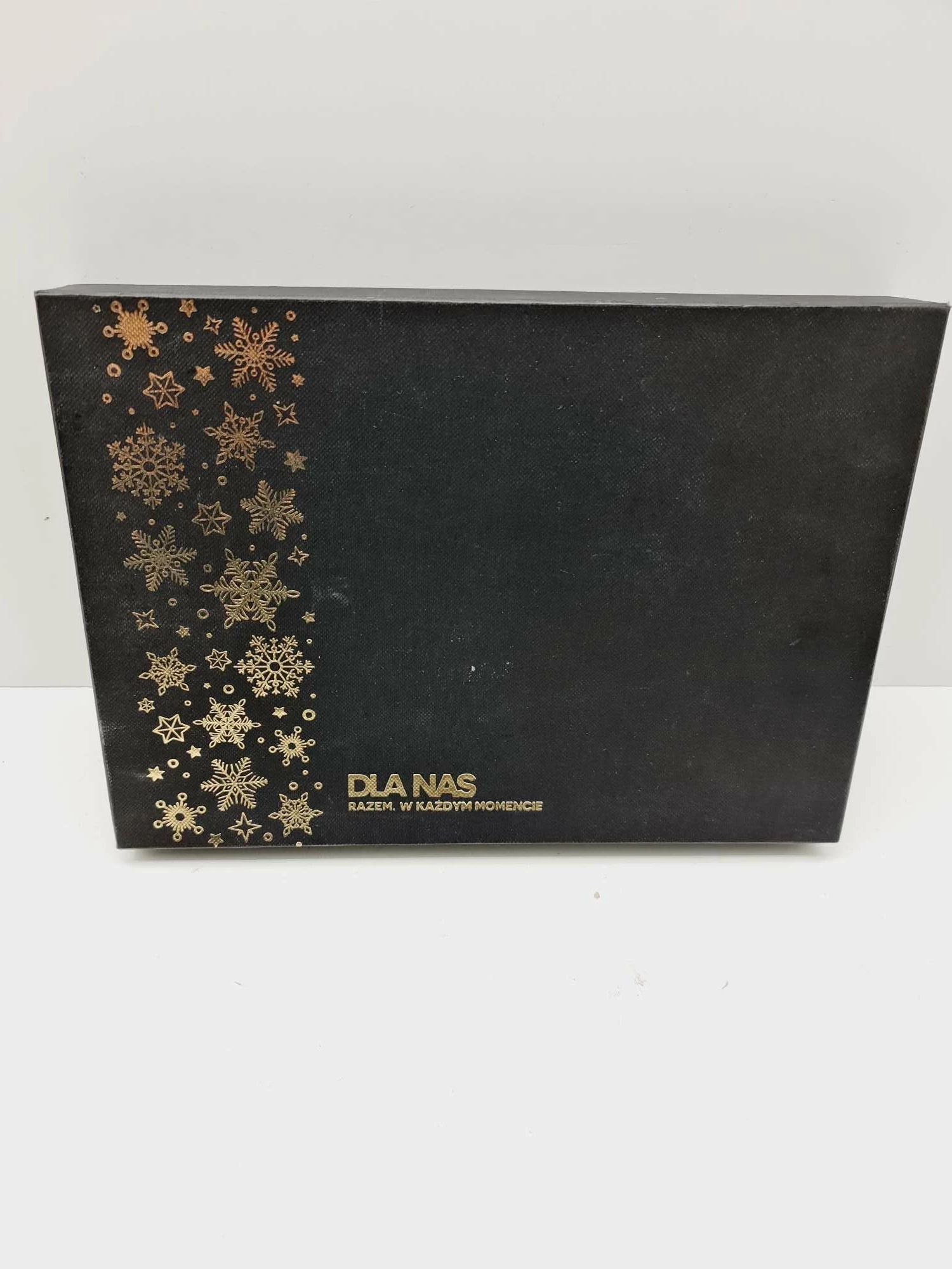 zestaw-3-skorzanych-portfeli-z-logo-biedronka-stan-powystawowy