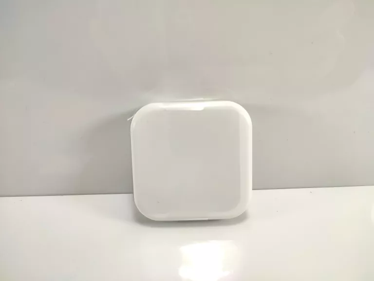 27. SŁUCHAWKI ZAPAKOWANE IPHONE JACK