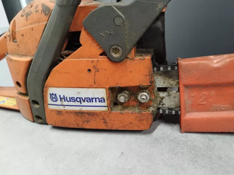 PIŁA HUSQVARNA 142