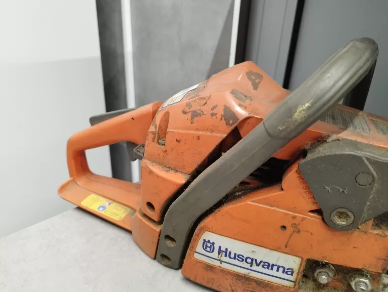 PIŁA HUSQVARNA 142
