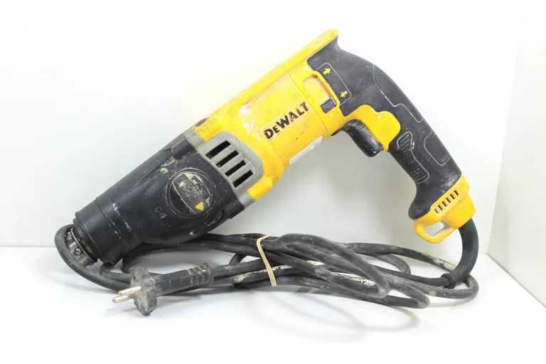 DEWALT MŁOTOWIERTARKA 32133