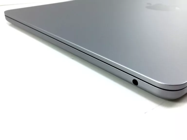 APPLE MACBOOK AIR 13.6 M2 8GB 256SSD 2022 SZARY