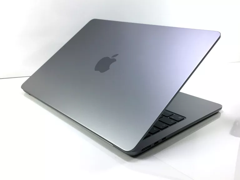 APPLE MACBOOK AIR 13.6 M2 8GB 256SSD 2022 SZARY