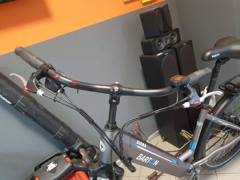 ROWER ELEKTRYCZNY BARTON DIANA 17,5"