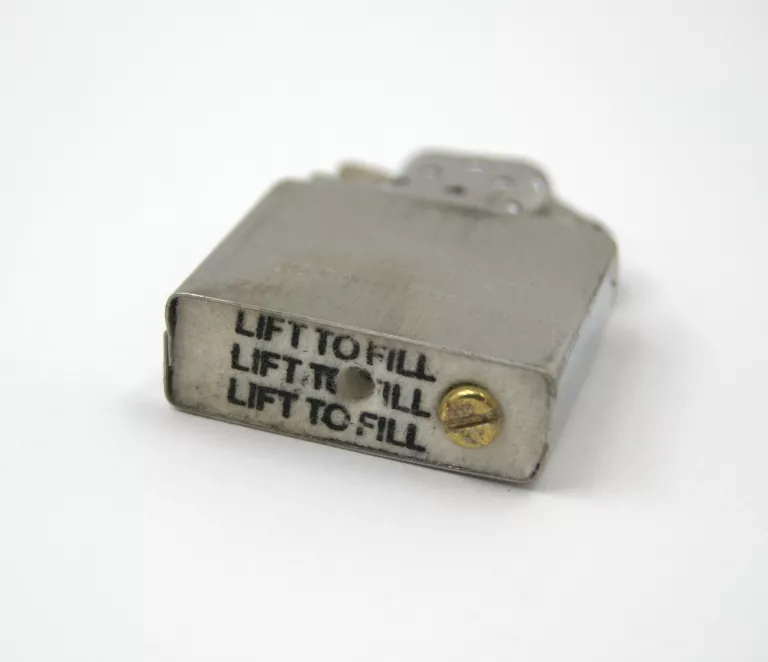 ZAPALNICZKA BENZYNOWA ZIPPO RS AFGHANISTAN