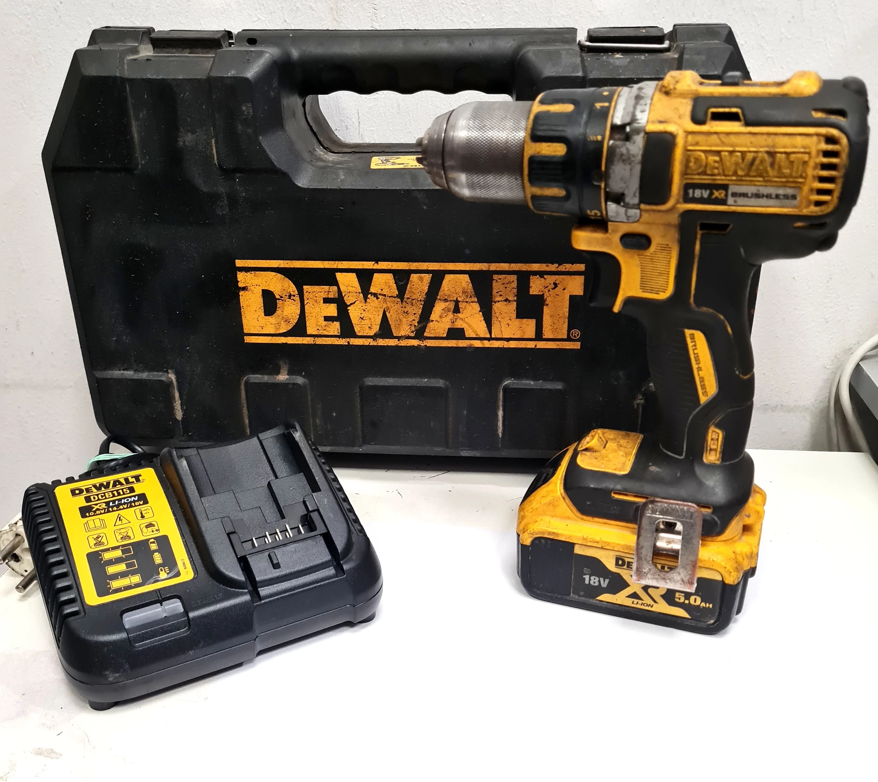 wkretarka-dewalt-dcd-790d2polecam-plac-imbramowski-121-krakow