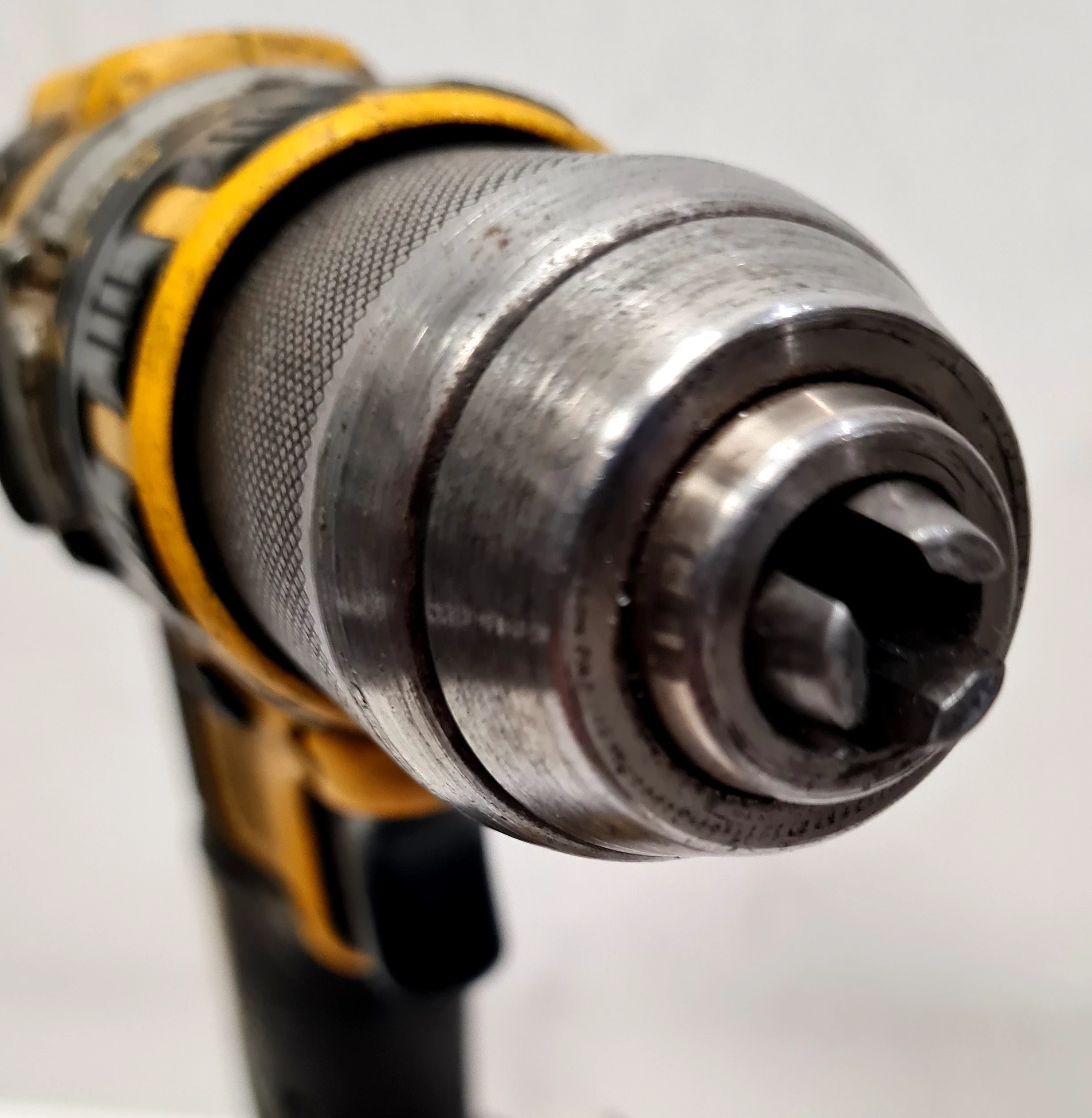 wkretarka-dewalt-dcd-790d2polecam-kod-producenta-dcd-790d2