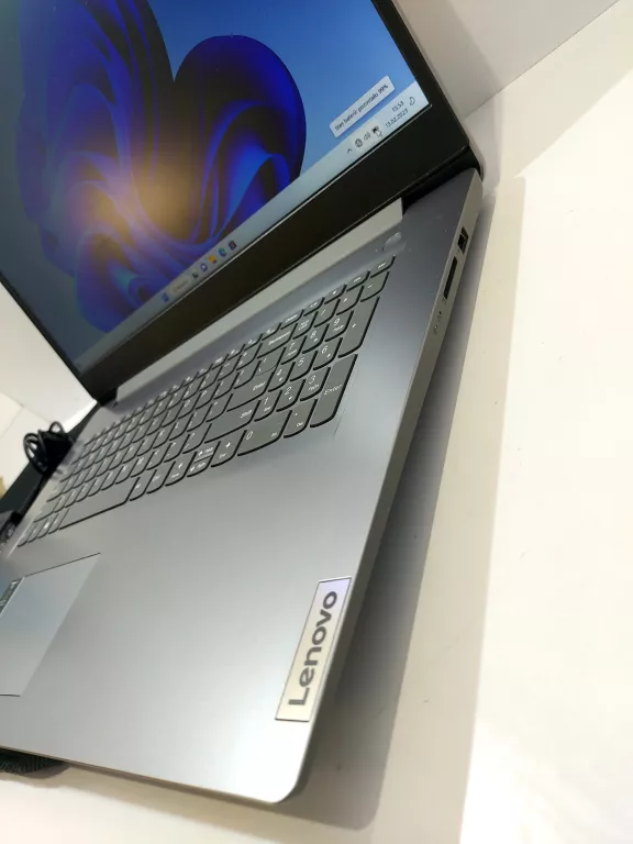 laptop-lenovo-82kv-20gb-pojemnosc-dysku-512