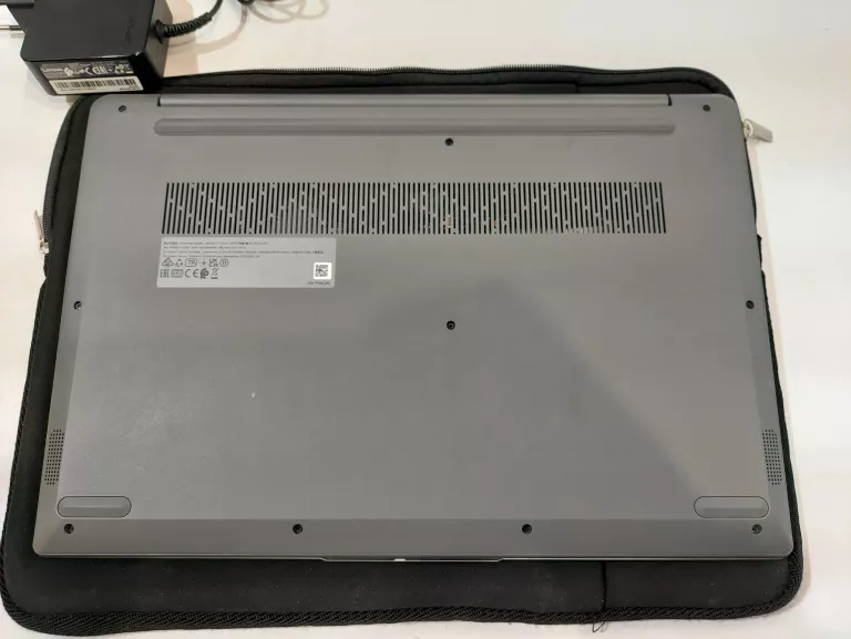laptop-lenovo-82kv-20gb-model-82kv006gpb