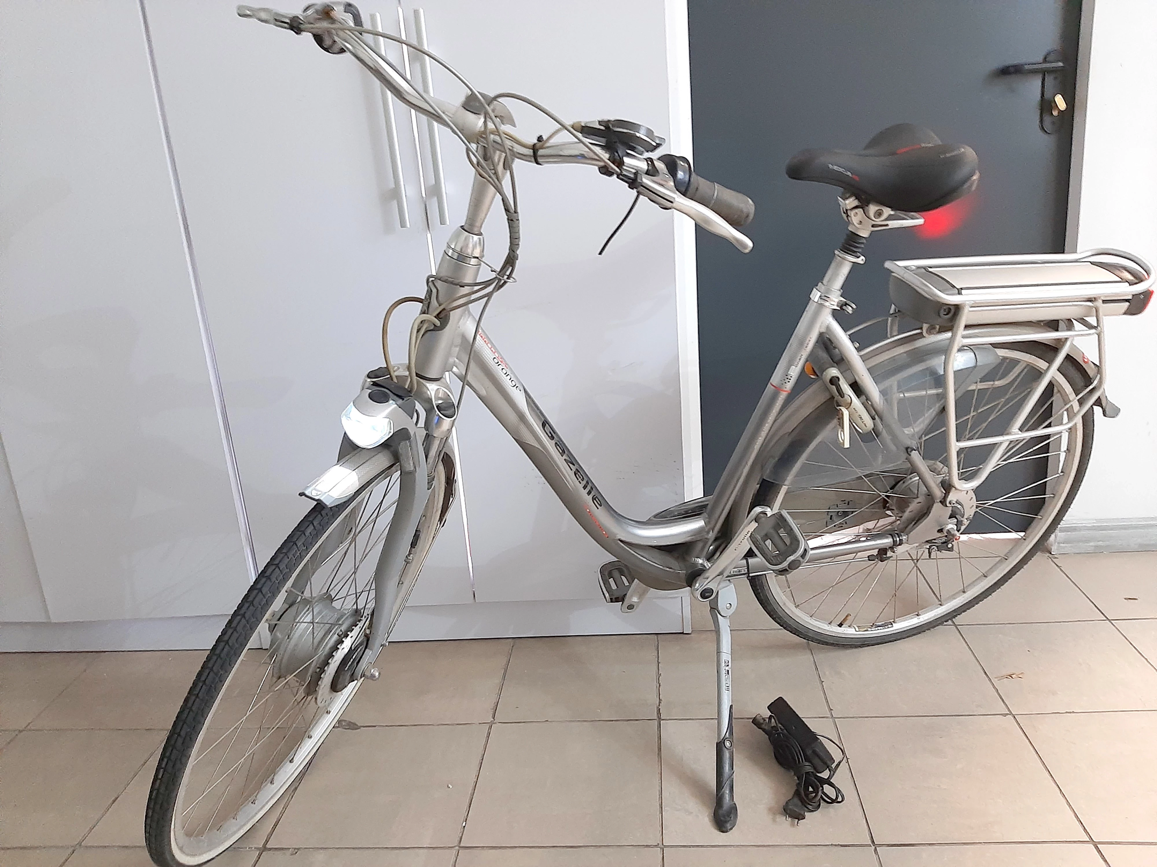 rower-elektryczny-gazelle-orange-innergy-rozmiar-kola-28