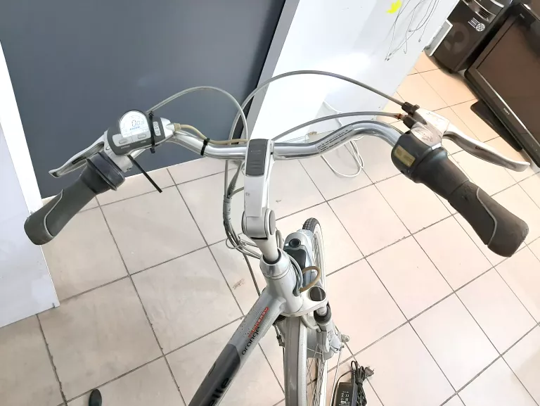 rower-elektryczny-gazelle-orange-innergy-stan-uzywany
