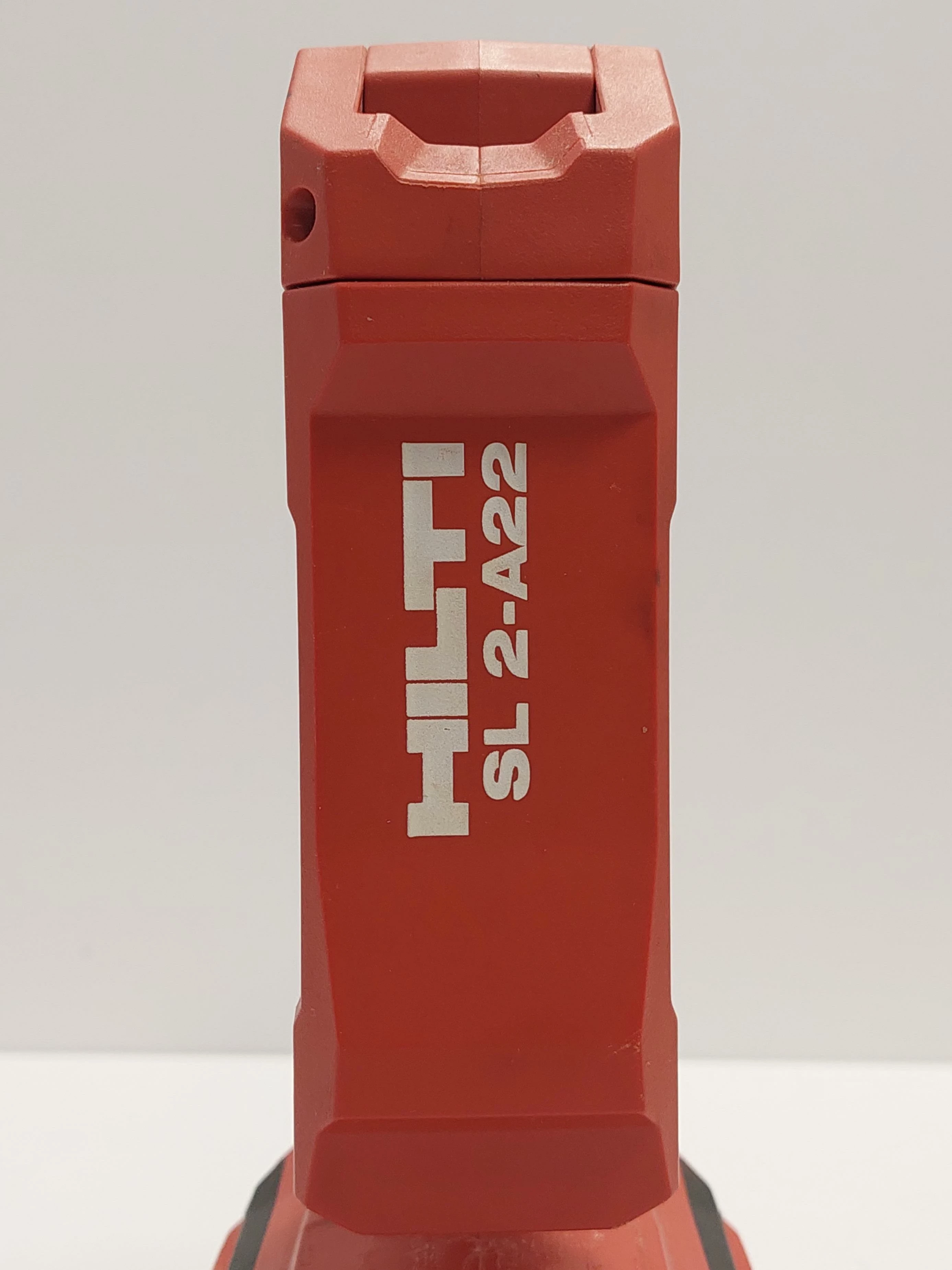 latarka-hilti-sl2-a22-akumulator-stan-uzywany