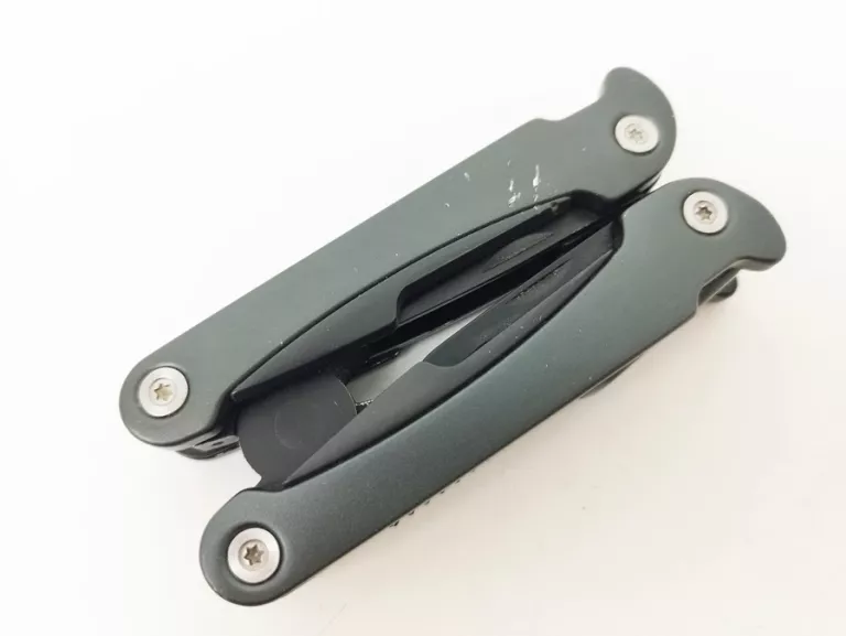 narzedze-uniwersalne-bosch-swiss-peak-multitool-narzedzia-otwieracz-do-kapsli