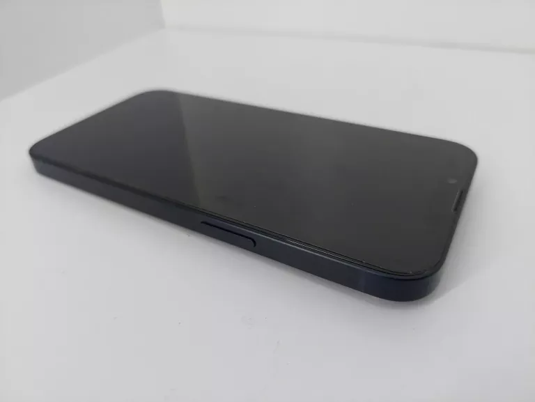 telefon-iphone-13-99-przekatna-ekranu-610