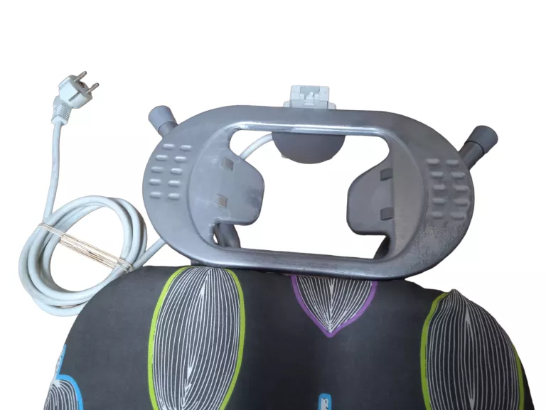 deska-do-prasowania-z-gniazdkiem-115cm-x-37cm-dlugosc-blatu-114