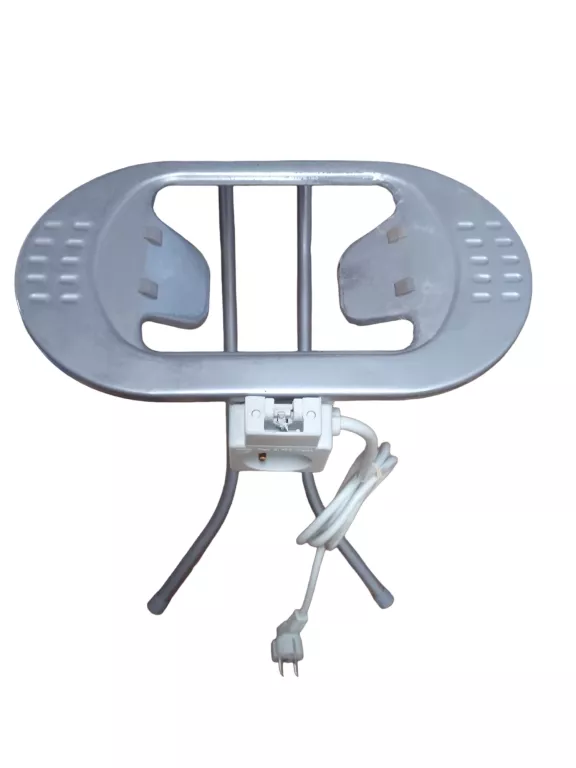 deska-do-prasowania-z-gniazdkiem-115cm-x-37cm-kod-producenta-1539