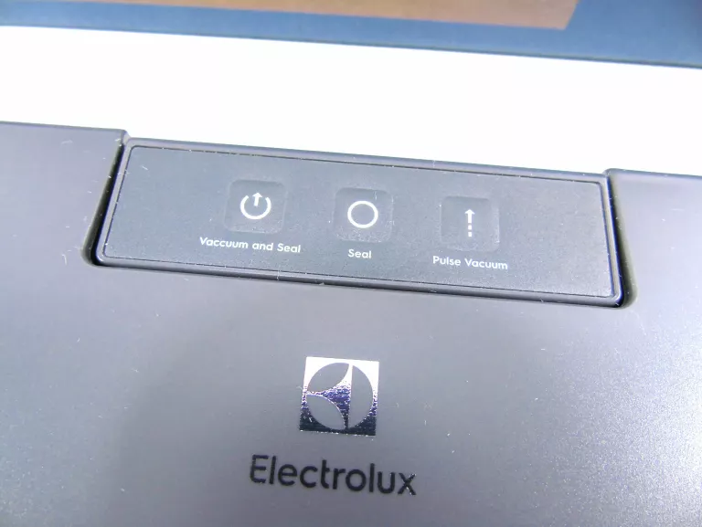 ZGRZEWARKA PRÓŻNIOWA ELECTROLUX CREATE E4VS1-4AG K