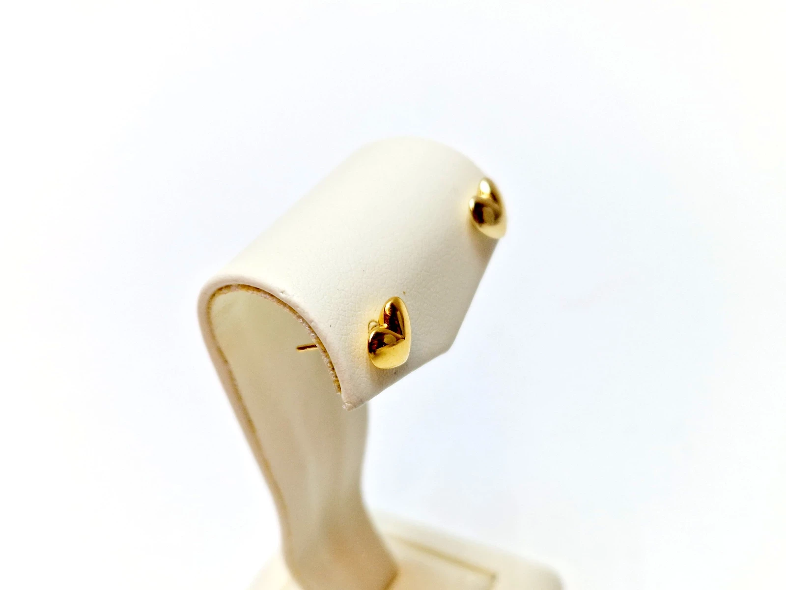 piekne-zlote-kolczyki-serca-585-113g-material-zloto