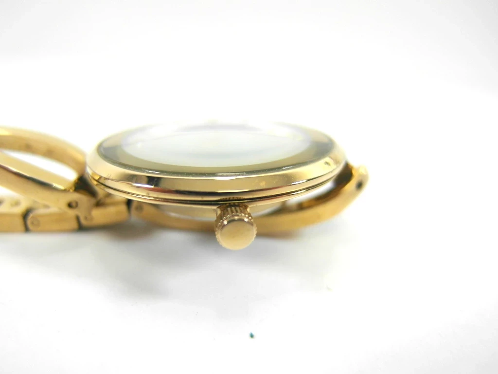 zegarek-bruno-calvani-bc2057-damski-kpl-ksztalt-koperty-okragla