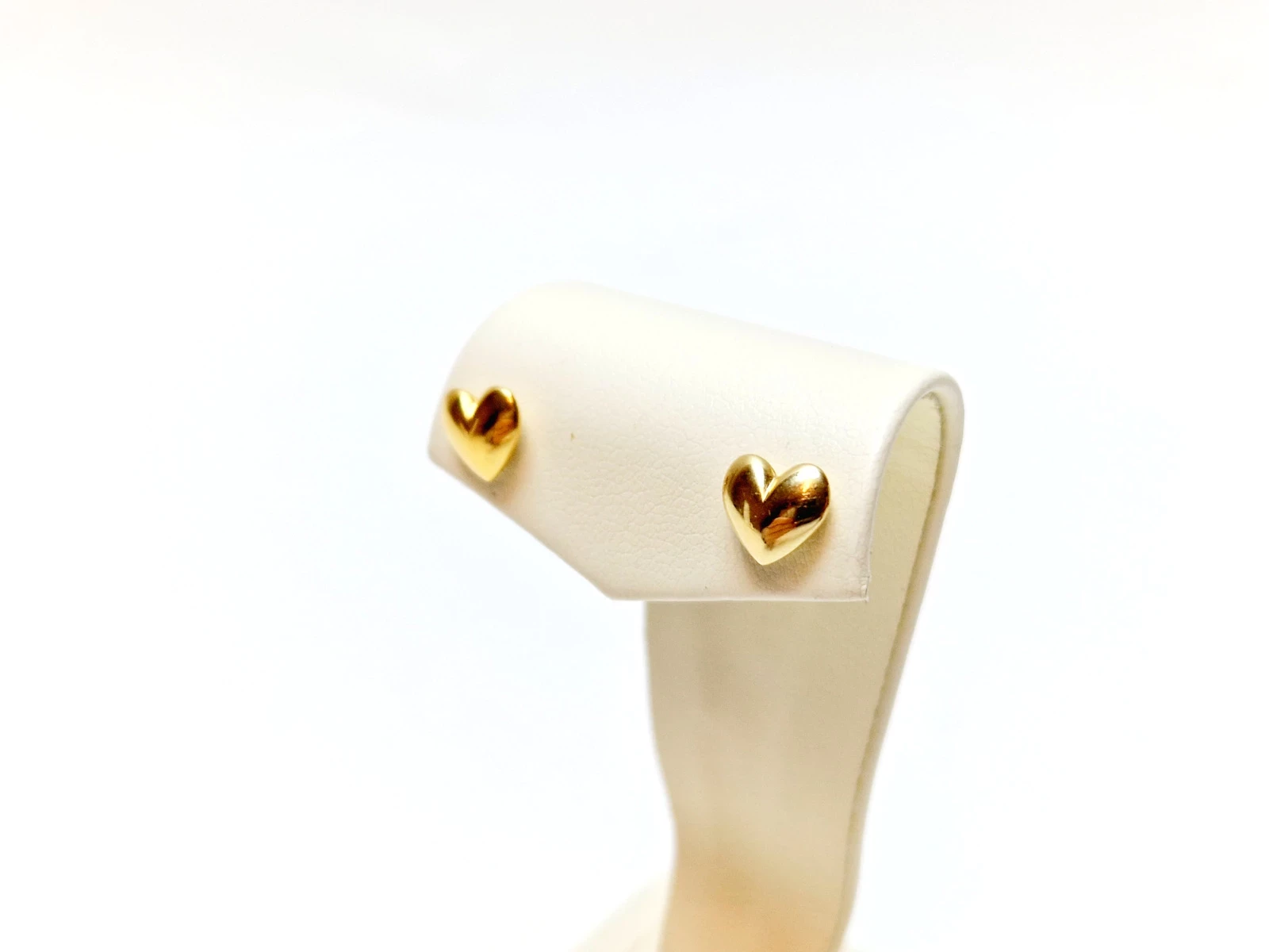 piekne-zlote-kolczyki-serca-585-113g-rodzaj-wyrob-jubilerski