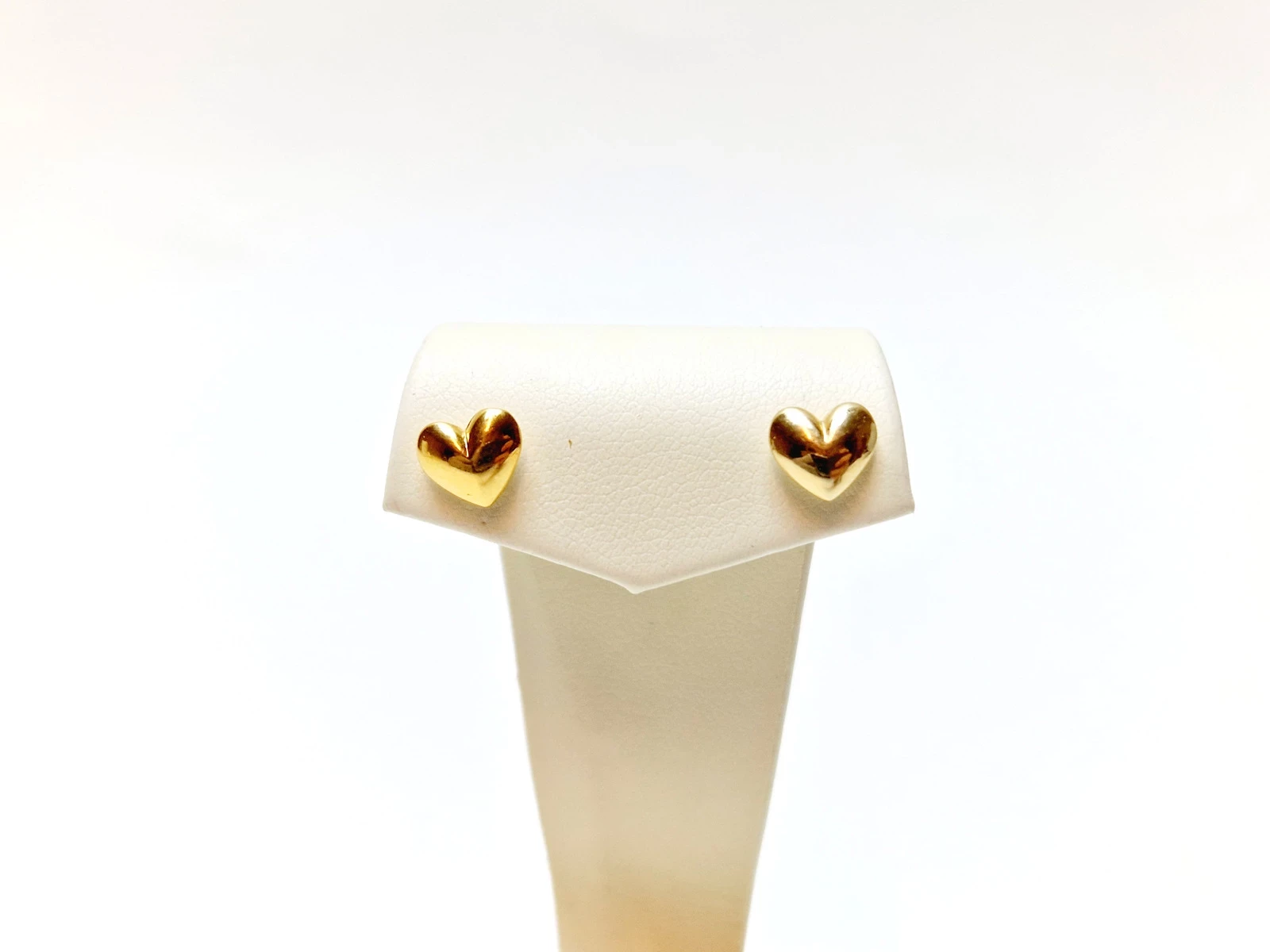 piekne-zlote-kolczyki-serca-585-113g-rodzaj-bigla-sztyft