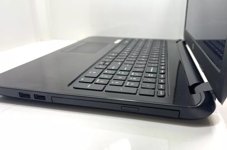 LAPTOP HP 15-G092ND