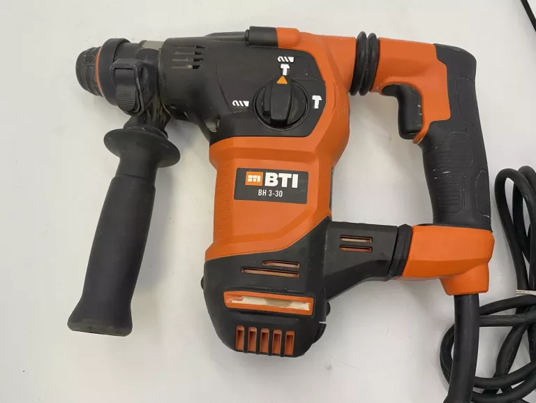 WIERTARKA-UDAROWA PROFILINE BTI BH 3-30 950W
